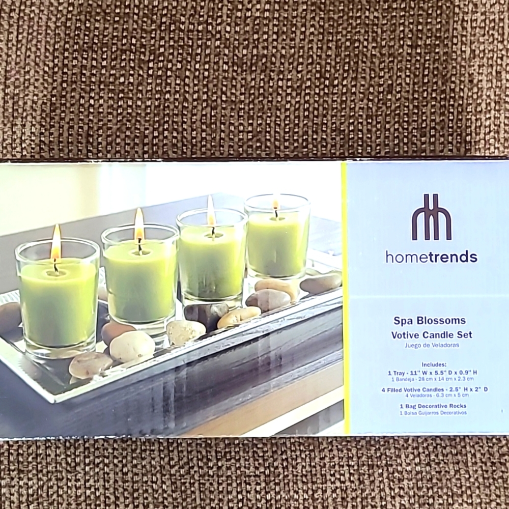 NIB Votive candle set by hometrends